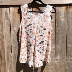 Pleione light flower print tank with lace trim